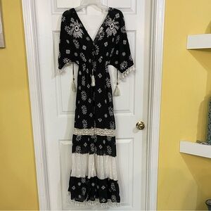 Zury Black and White boho Maxi Dress size Free size